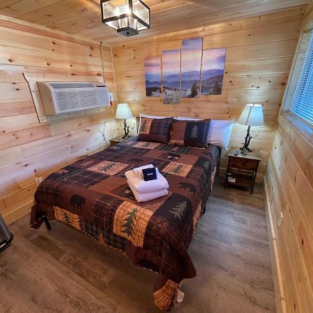 Newly Remodeled Motel In Gatlinburg! Dış mekan fotoğraf